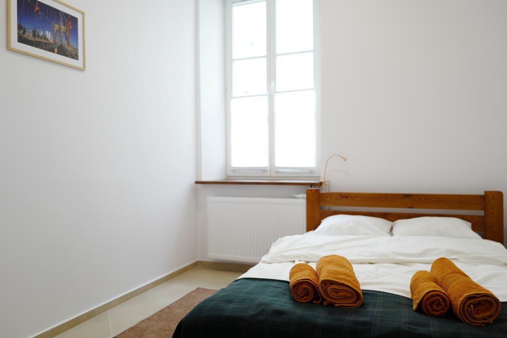 Apartment In The Heart Of Warszawa Exteriör bild