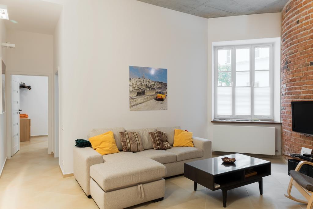 Apartment In The Heart Of Warszawa Exteriör bild